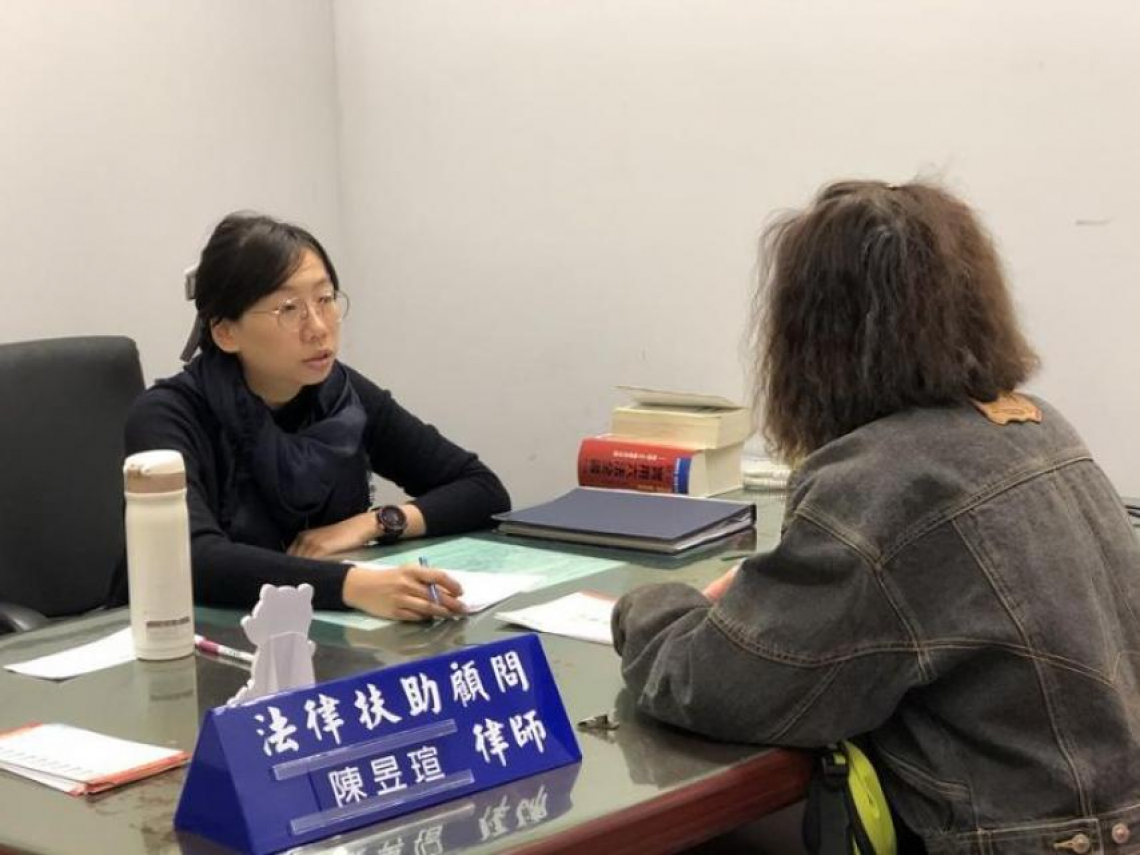 慈濟詐騙案「陳姓被告」誤匯4千萬，30天後才驚覺：多匯一個零啊啊啊！對話曝光全網歪樓找網銀上限金額
